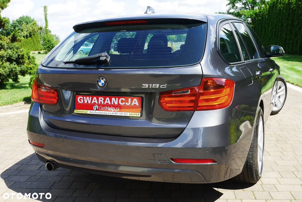BMW Seria 3 318d DPF Edition Exclusive - 10