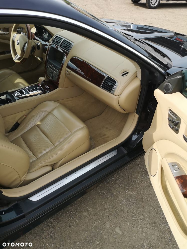 Jaguar XK - 33