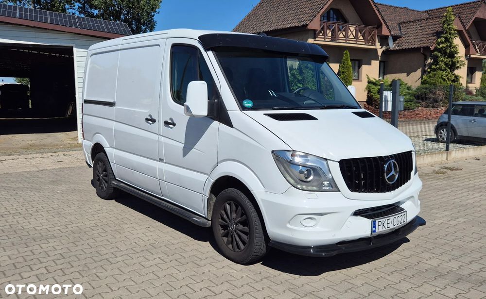 Mercedes-Benz Sprinter - 1