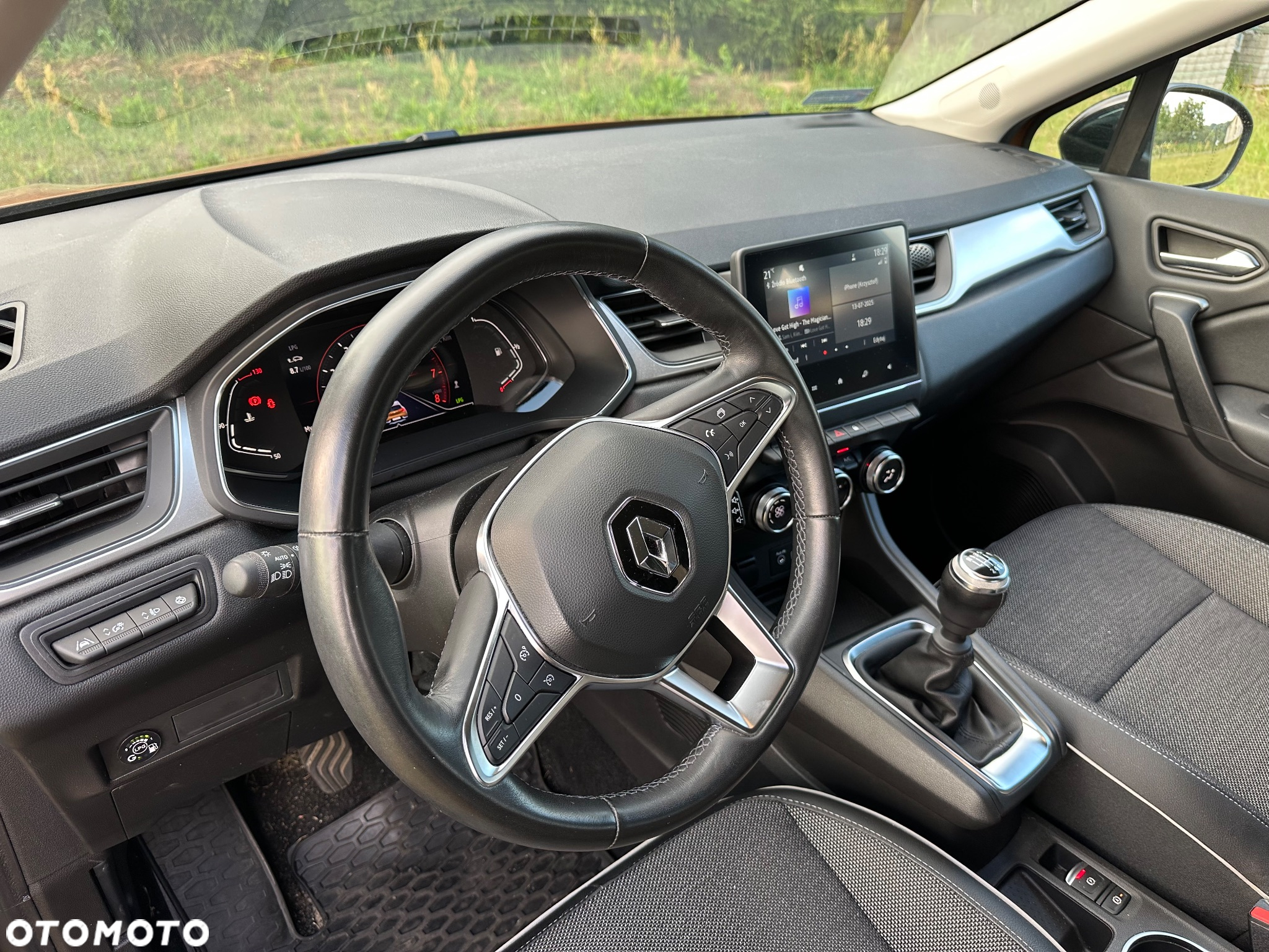Renault Captur 1.0 TCe Intens - 2