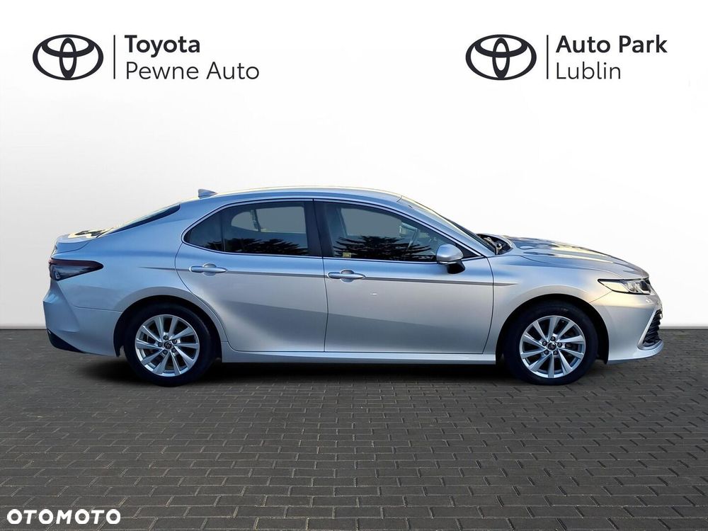 Toyota Camry 2.5 Hybrid Comfort CVT - 7