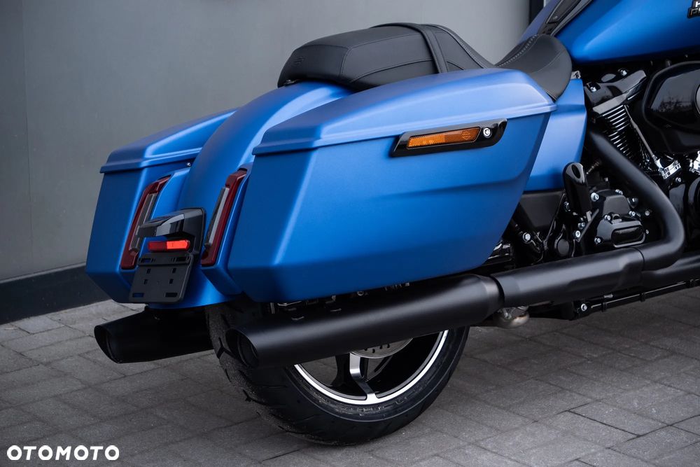 Harley-Davidson Touring Street Glide - 28