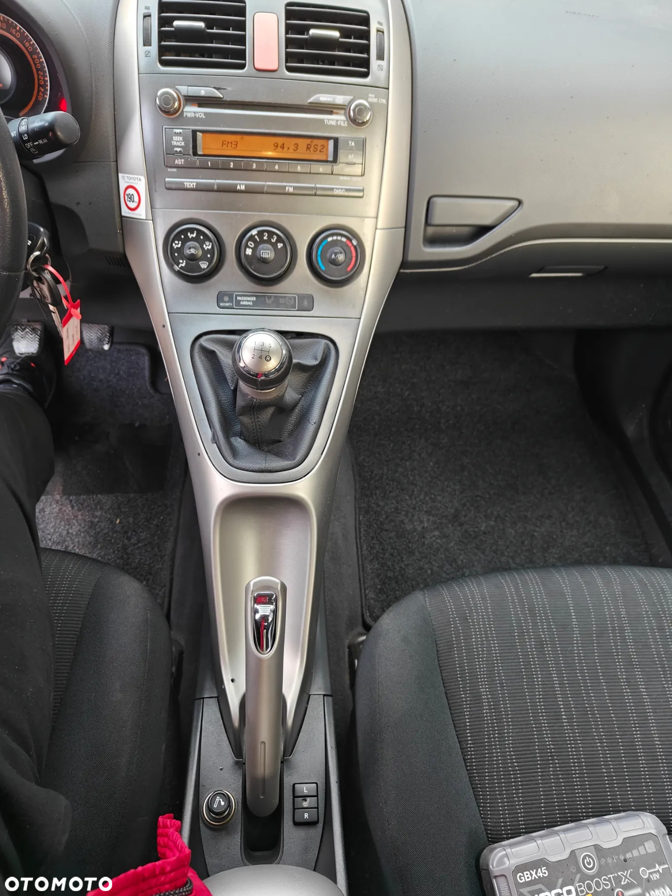 Toyota Auris 1.4 VVT-i - 11