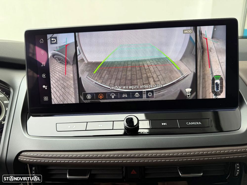 Nissan Qashqai 1.3 DIG-T Evolve Xtronic - 24