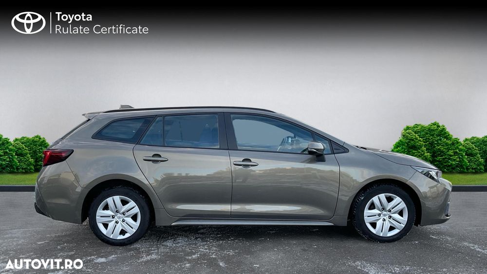 Toyota Corolla 1.8 Business Edition - 5