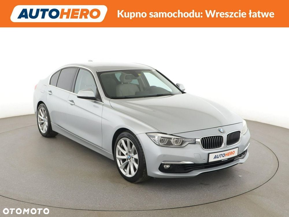 BMW Seria 3 330e iPerformance Luxury Line - 11
