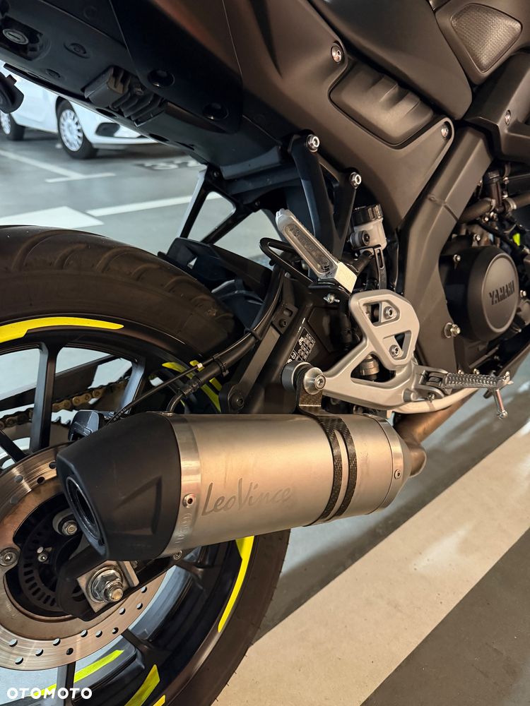 Yamaha MT - 7