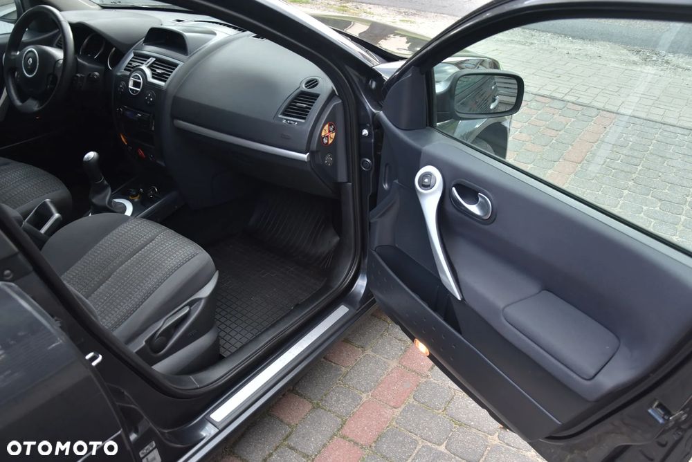 Renault Megane 1.6 16V Dynamique - 28