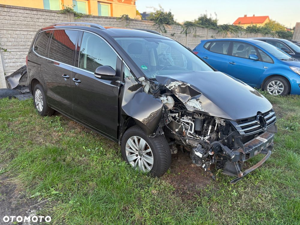 Volkswagen Sharan 2.0 TDI DSG (BlueMotion Technology) Comfortline - 4