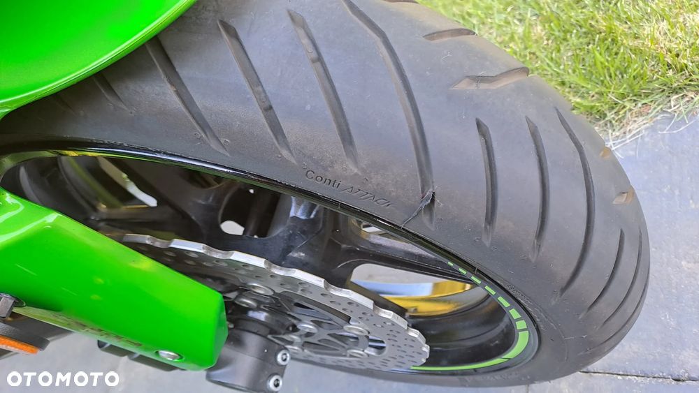 Kawasaki Ninja 1000 SX - 14