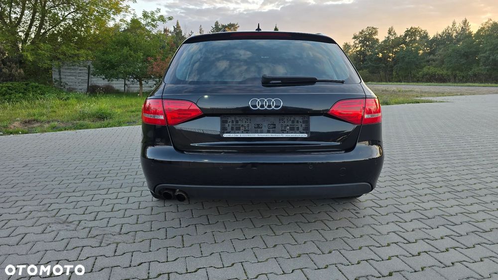 Audi A4 - 4