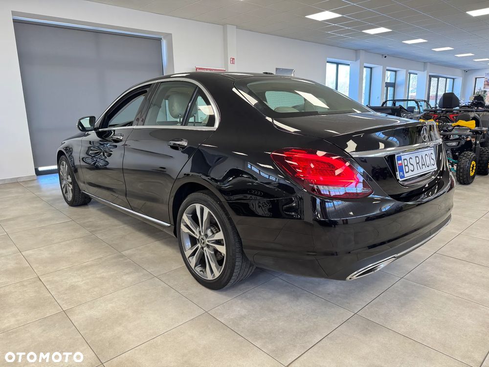 Mercedes-Benz Klasa C 400 4-Matic 7G-TRONIC - 24