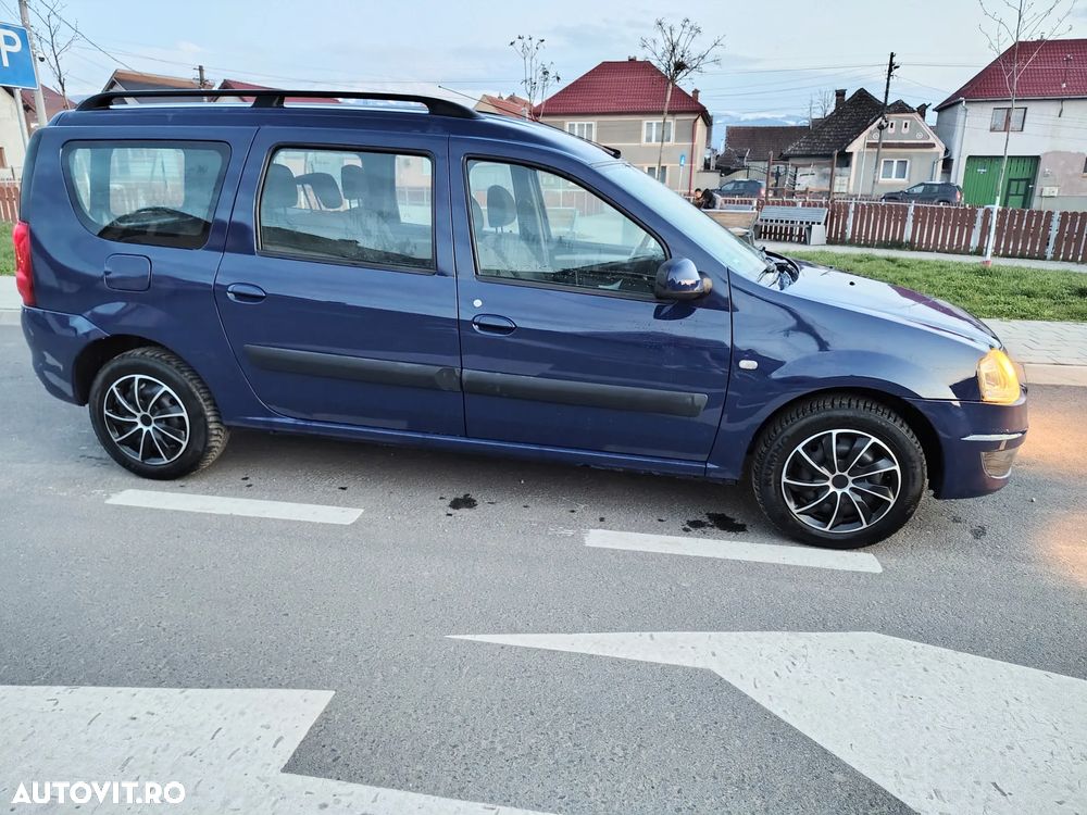 Dacia Logan 1.6 16V Preference - 11