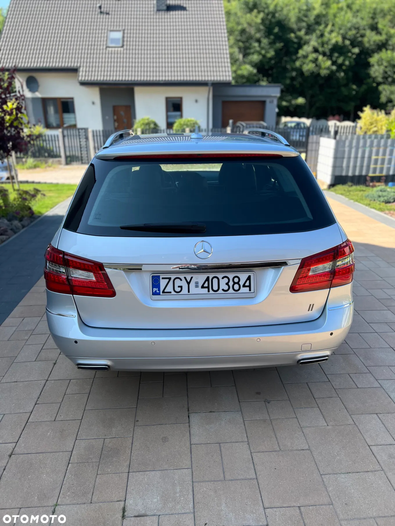 Mercedes-Benz Klasa E 220 CDI BlueEff Avantgarde - 6