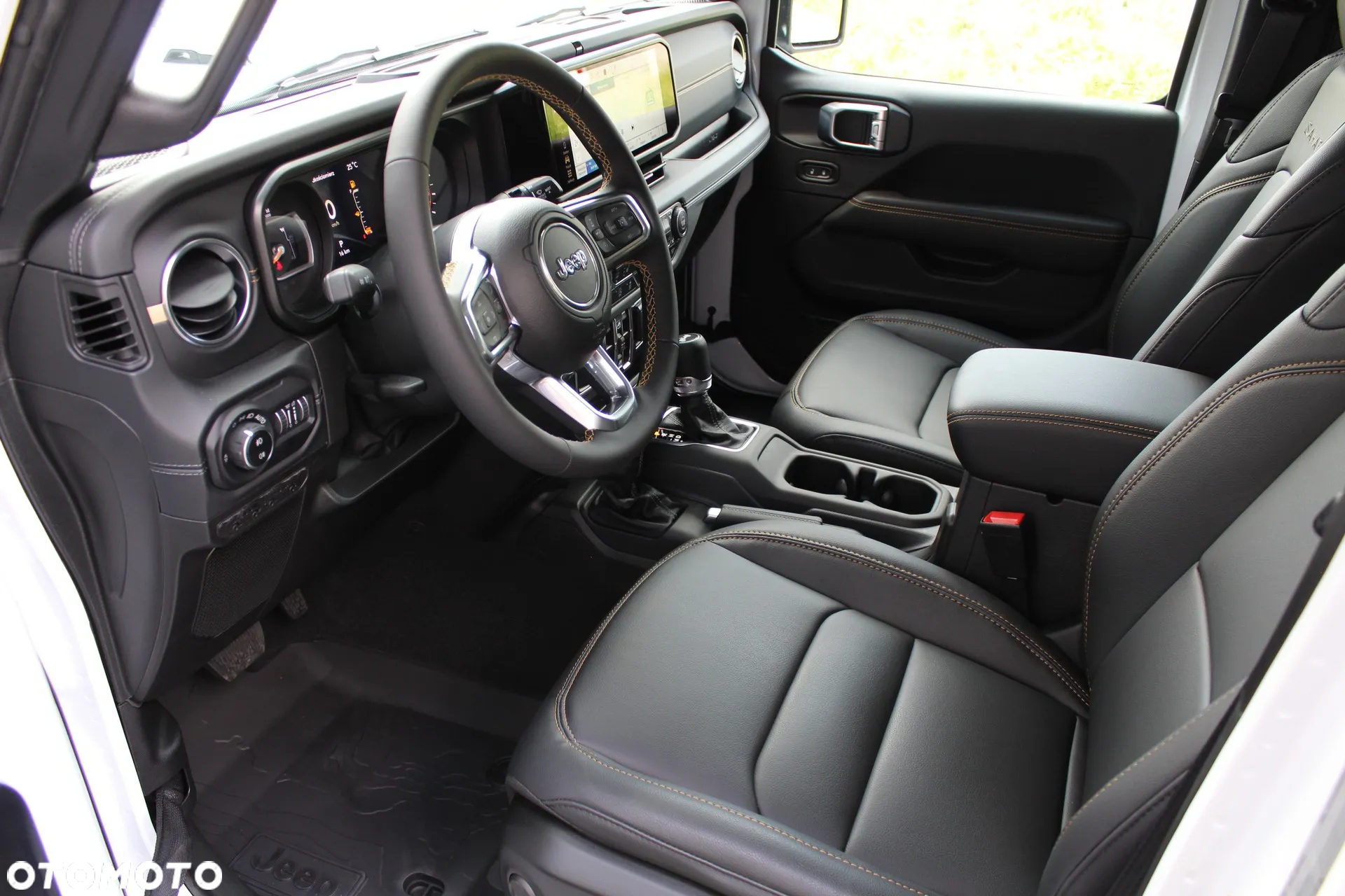 Jeep Wrangler Unlimited GME 2.0 Turbo Sahara - 8