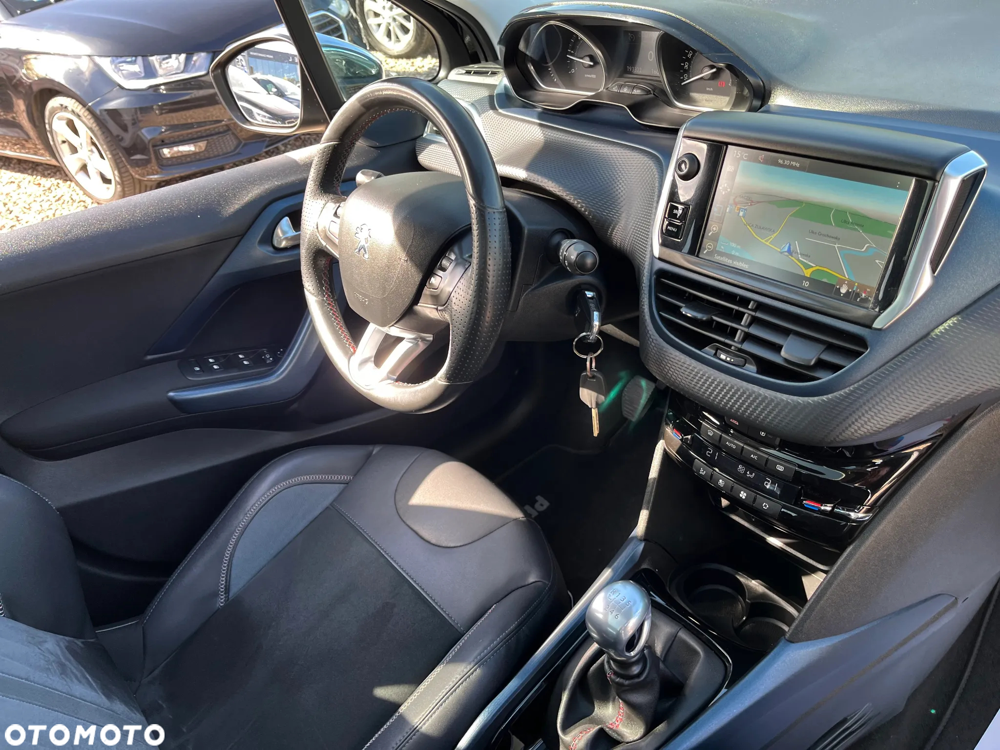 Peugeot 2008 - 35