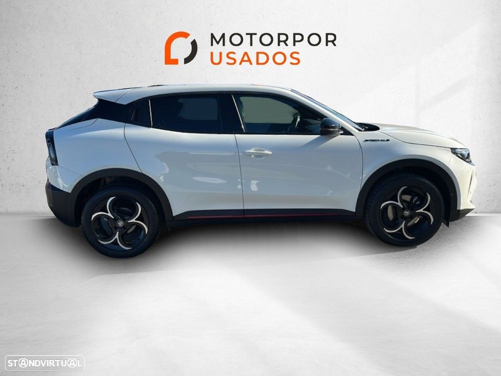 Alfa Romeo Junior 1.2 Speciale eDCT6 — fotografia 4