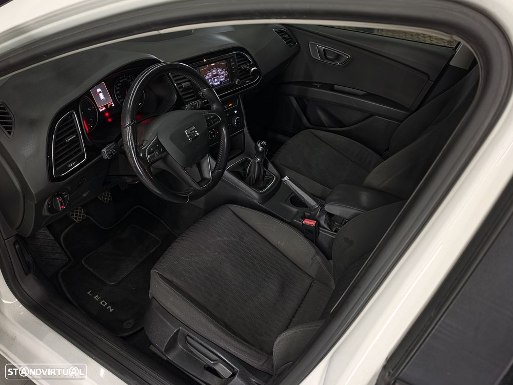 SEAT Leon 1.6 TDI Ecomotive Style - 4