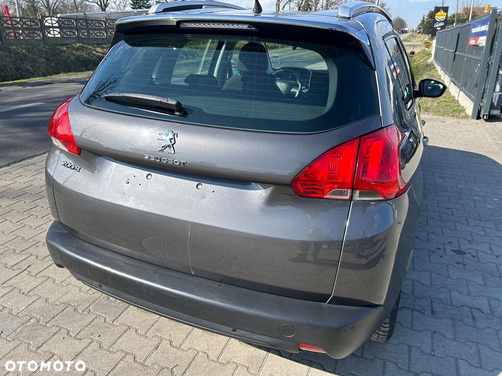 Peugeot 2008 - 6