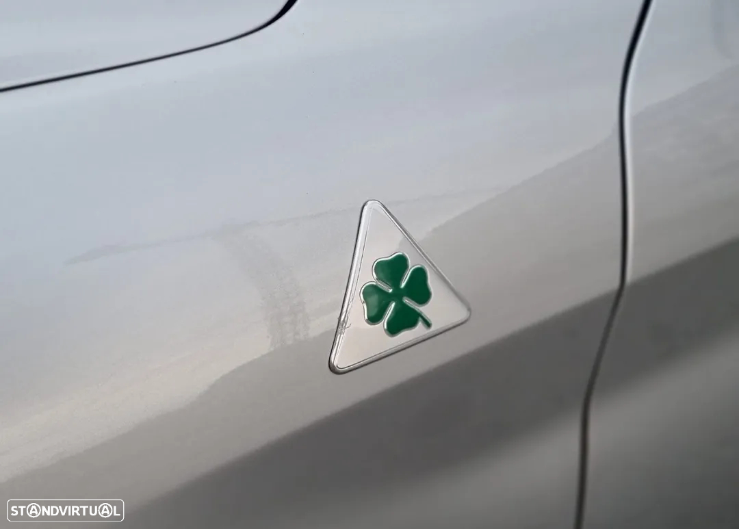 Alfa Romeo Giulia 2.2 D Super AT8 - 4