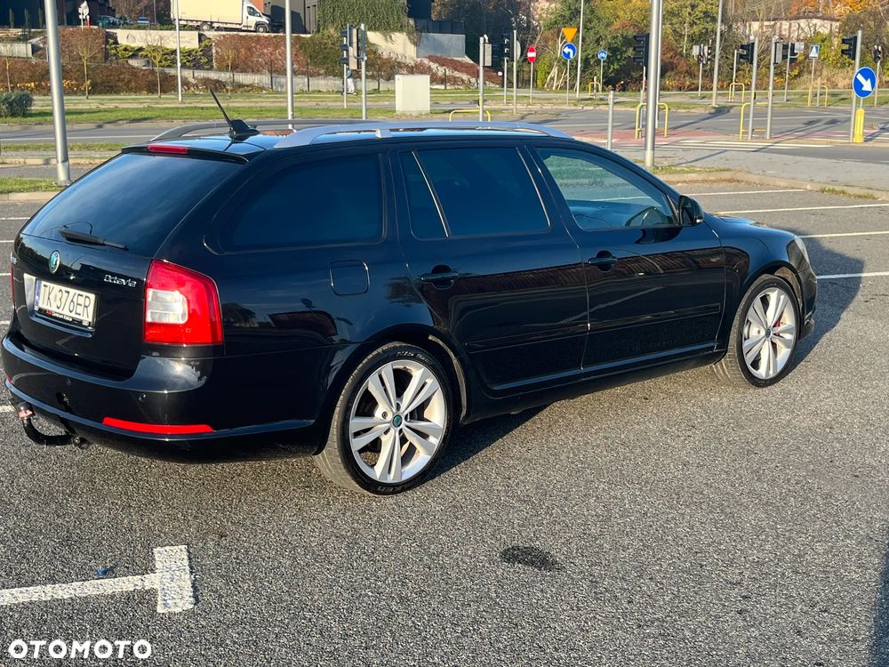 Skoda Octavia 2.0 TDI DPF RS DSG - 19