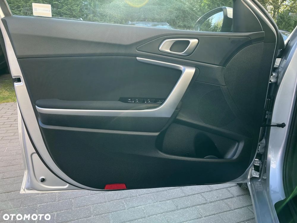 Kia Ceed 1.5 T-GDI M DCT - 10