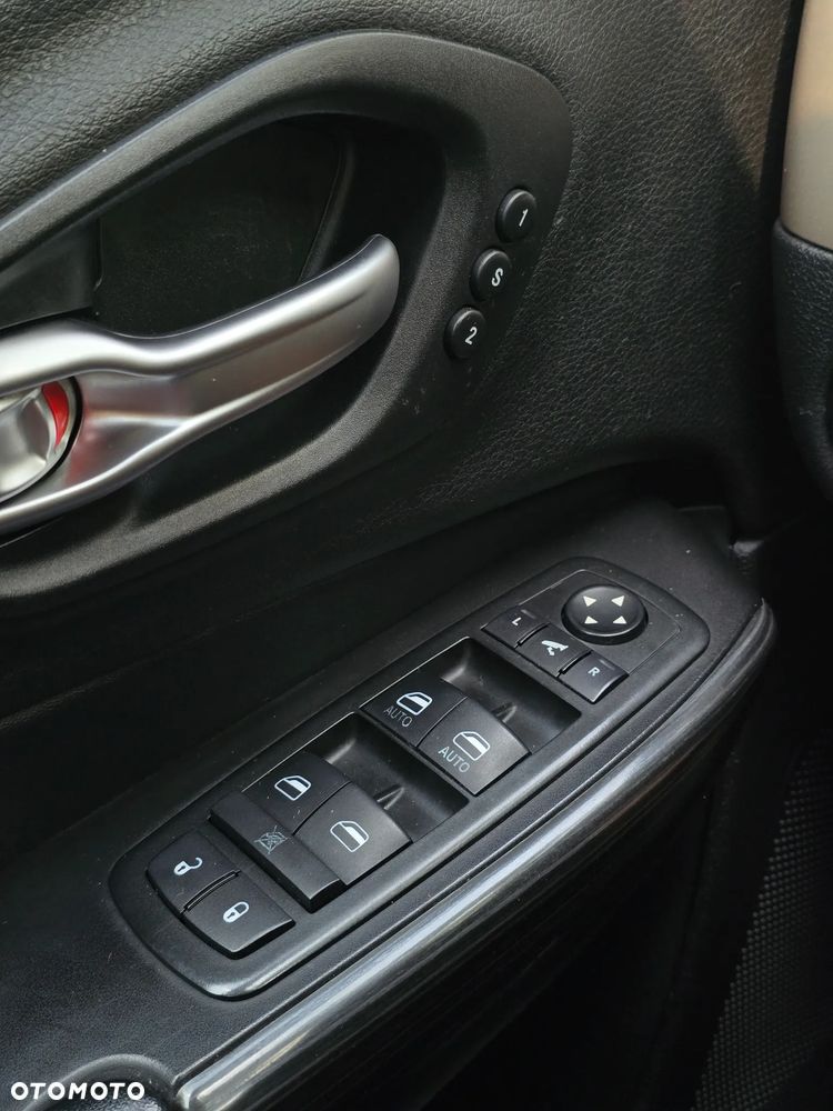 Jeep Cherokee 2.0 MJD Active Drive II Limited - 31