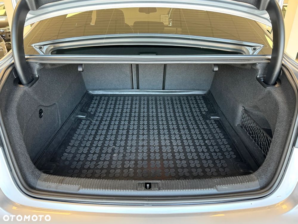 Audi A6 Limousine 3.0 TDI Quattro Tiptronic - 30