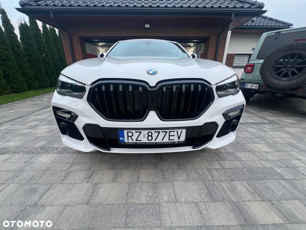 BMW X6 - 19