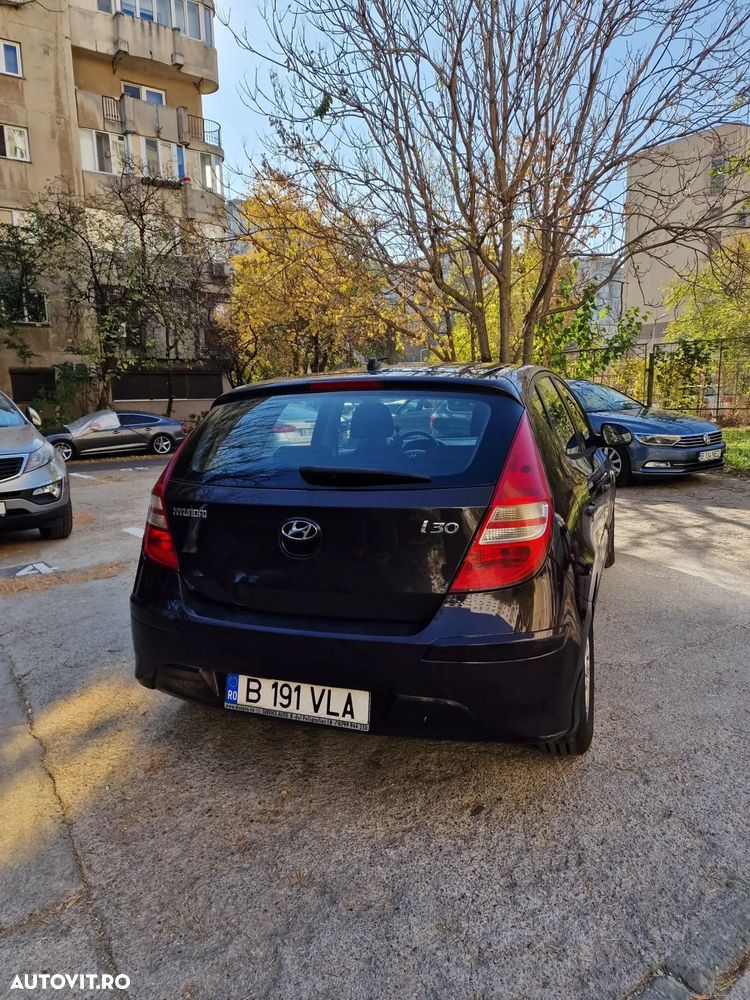 Hyundai i30 1.6 DOHC CLASSIC - 3