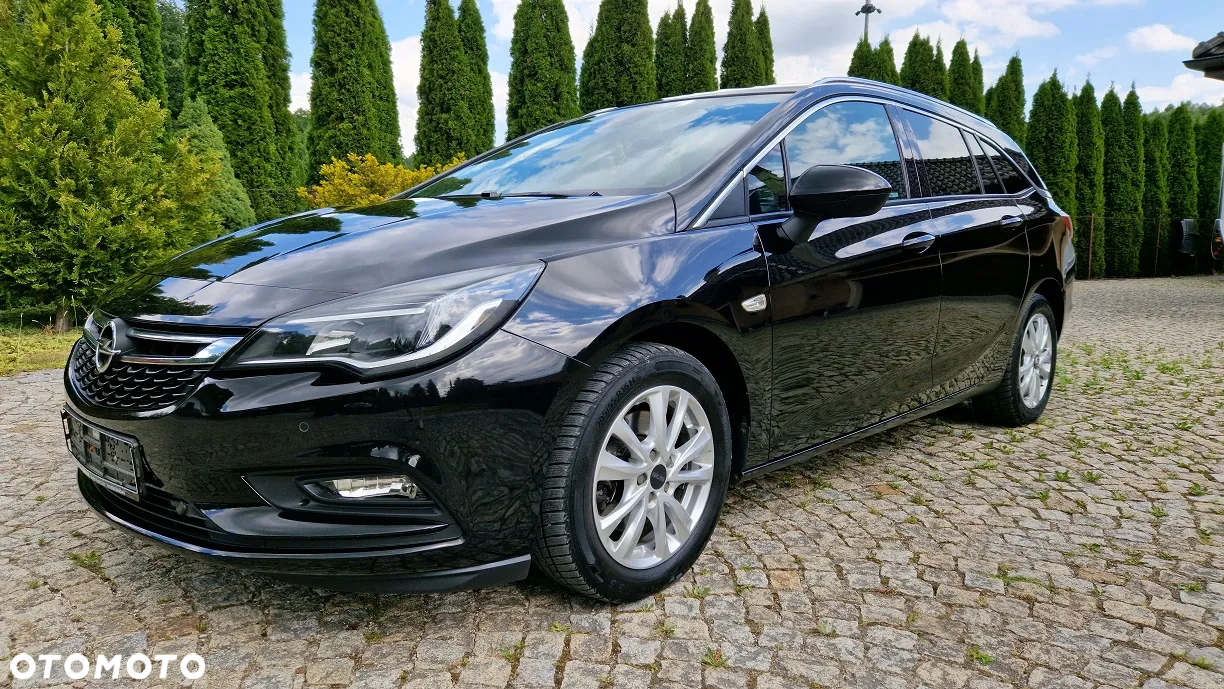 Opel Astra V 1.6 CDTI Dynamic S&S - 3