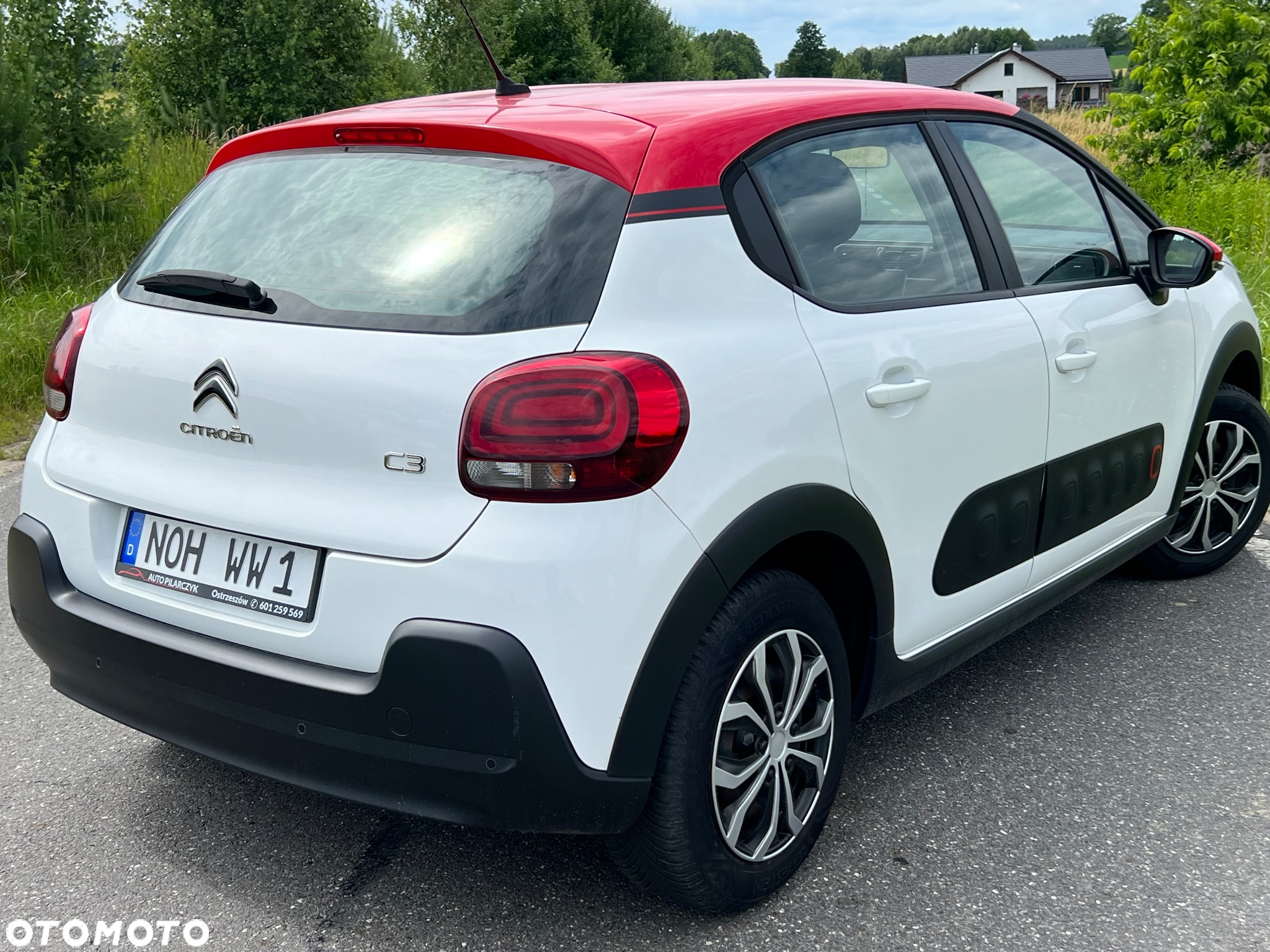 Citroën C3 1.2 PureTech GPF Shine - 4