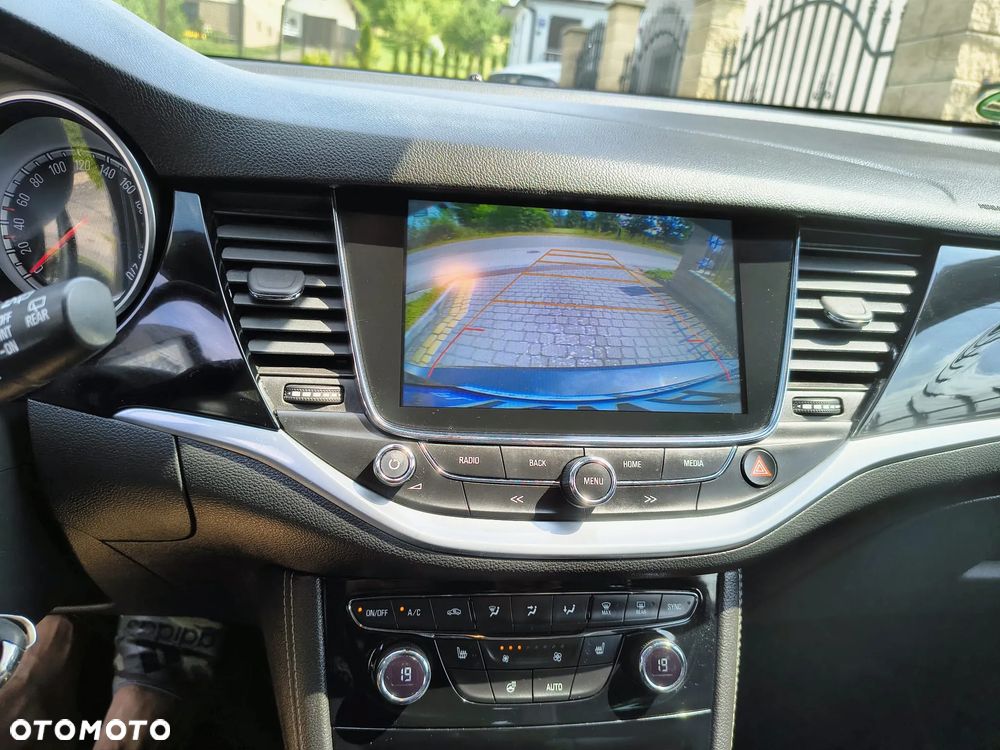 Opel Astra 1.4 Turbo Start/Stop Innovation - 24