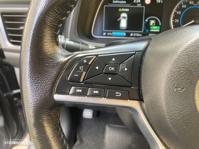 Nissan Leaf 40 kWh N-Connecta - 14