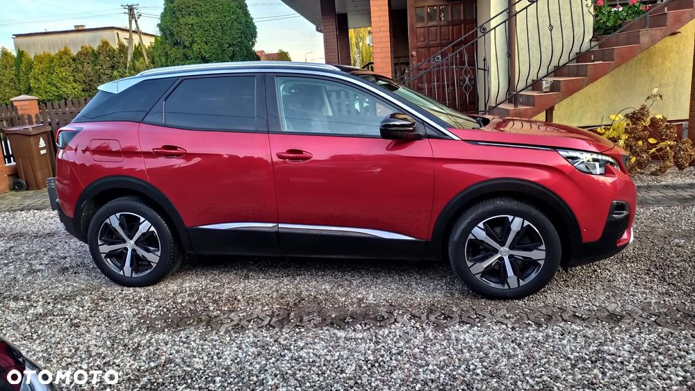 Peugeot 3008 1.2 PureTech GPF Allure S&S EAT8 - 24