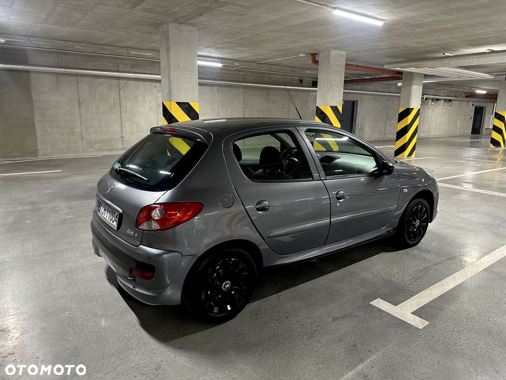 Peugeot 206 plus - 1
