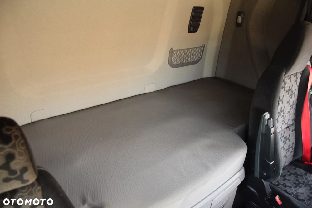 Scania R450 / EURO 6 / HYDRAULIKA / RETARDER / ACC / KLIMA / ALUFELGI / LEDY / SERWISOWANA / SPROWADZONA - 29