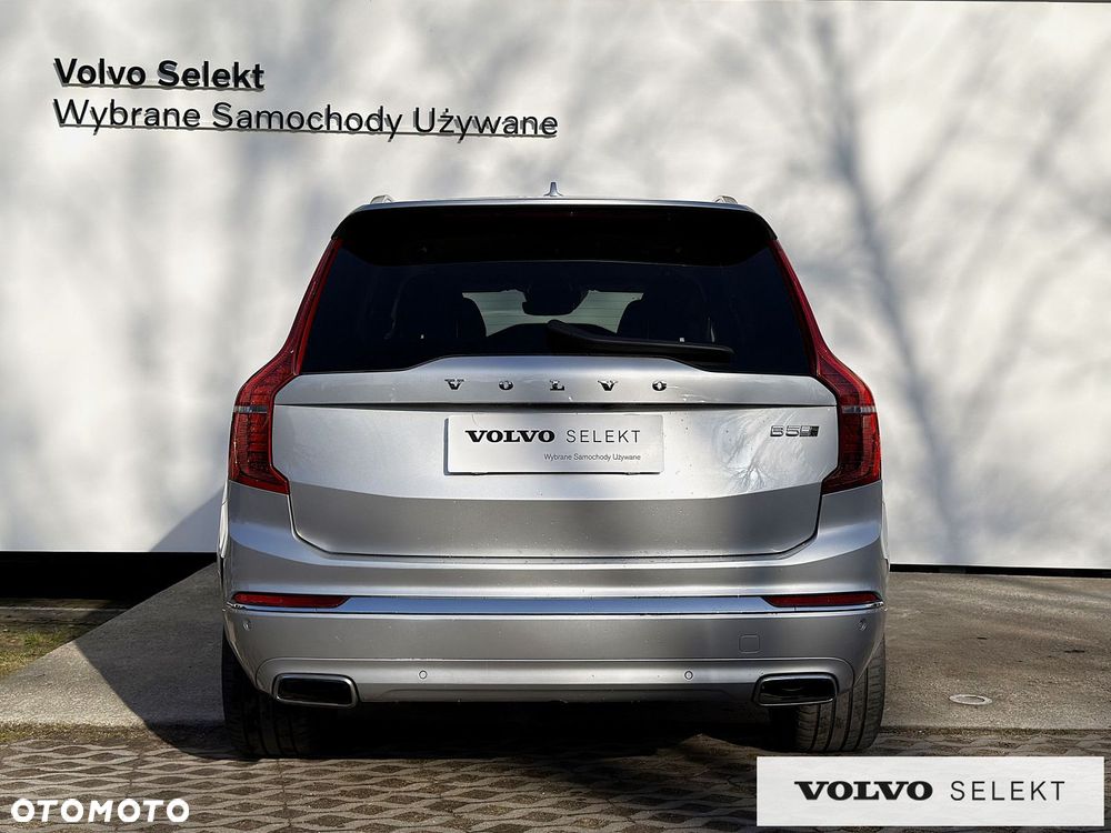 Volvo XC 90 - 8