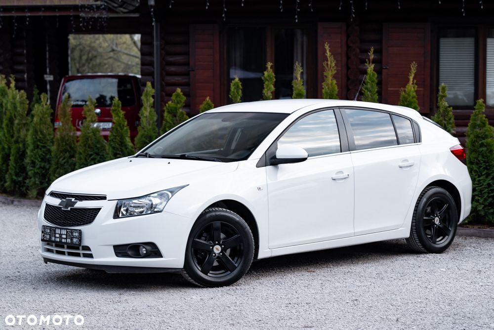 Chevrolet Cruze 1.8 LS - 2