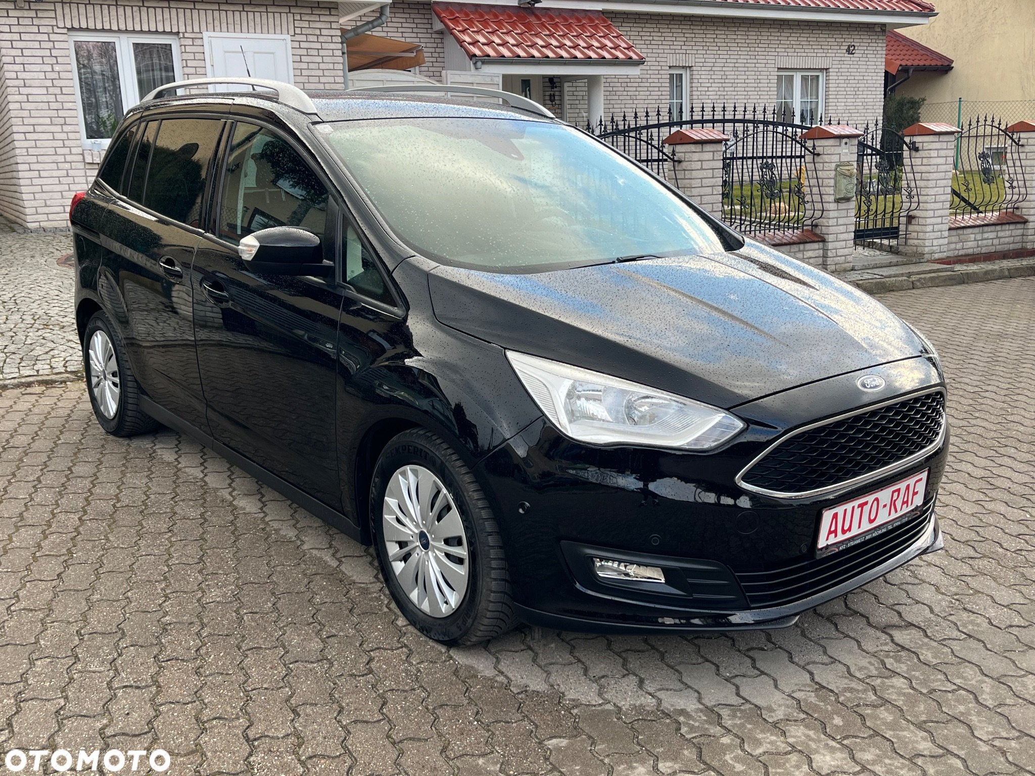 Ford Grand C-MAX 1.5 TDCi Start-Stopp-System Business Edition - 19