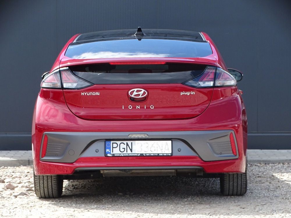 Hyundai IONIQ - 6