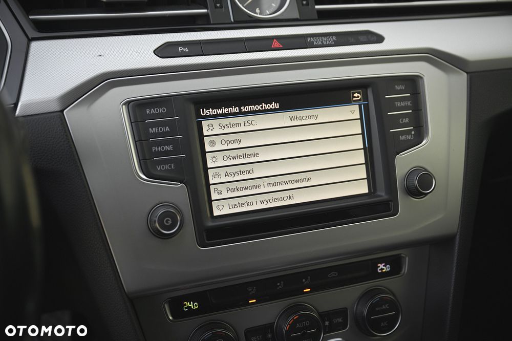 Volkswagen Passat 2.0 TDI BMT Comfortline DSG - 35