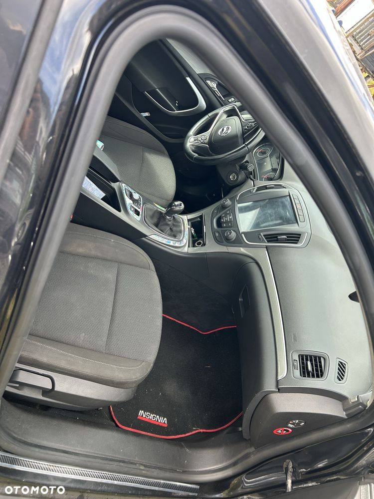Opel Insignia - 4