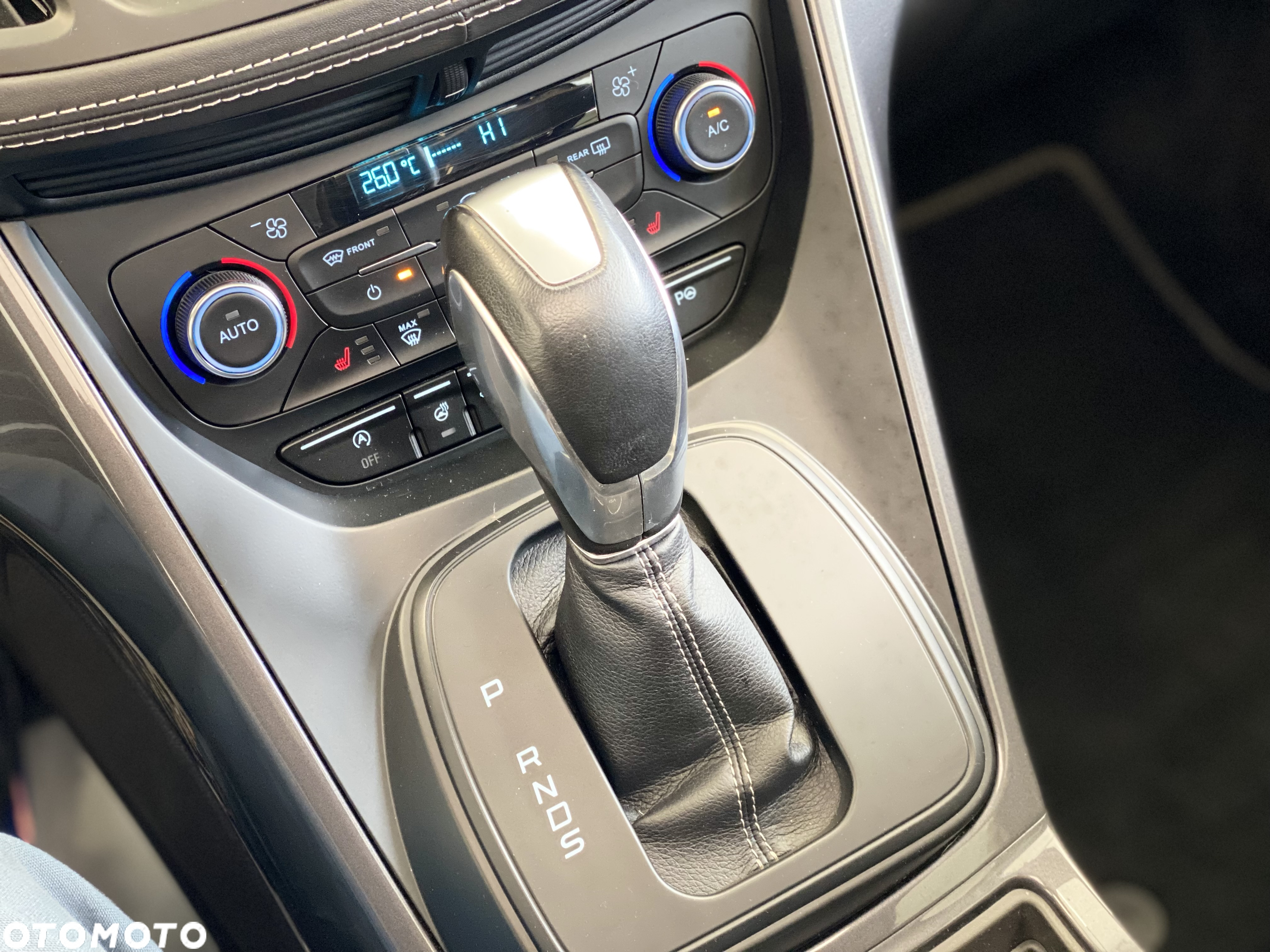 Ford Kuga Vignale 1.5 EcoBoost AWD ASS - 33