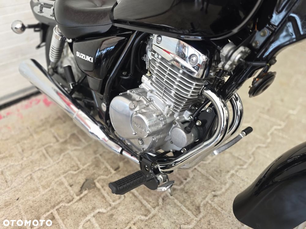 Suzuki Marauder - 11