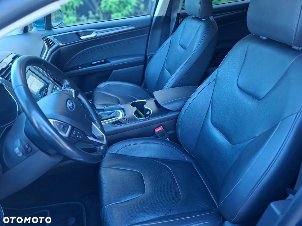 Ford Mondeo - 7