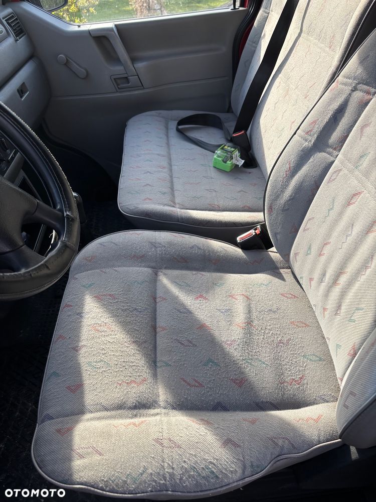 Volkswagen Transporter Mixt - 3