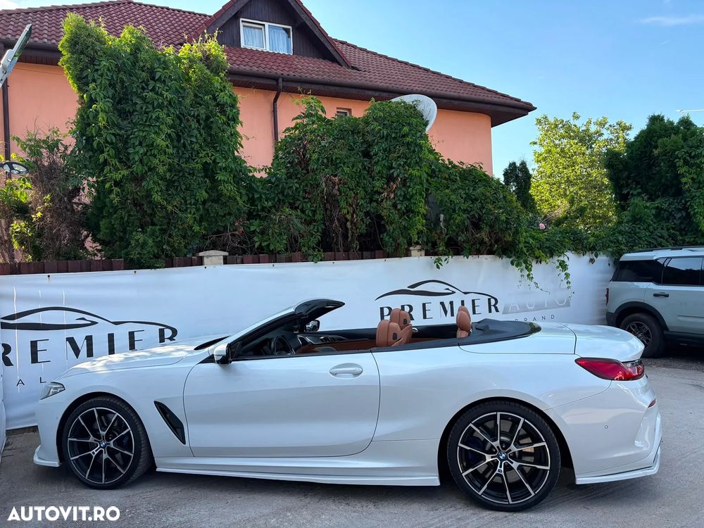 BMW M8 M850i xDrive - 13