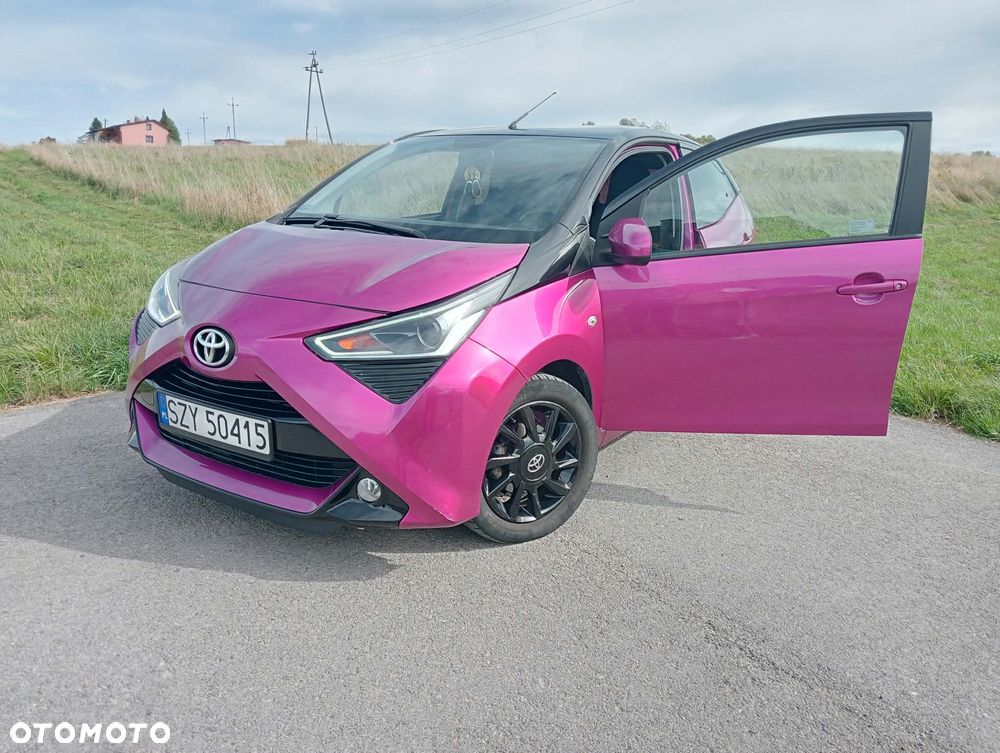 Toyota Aygo x-cite - 1