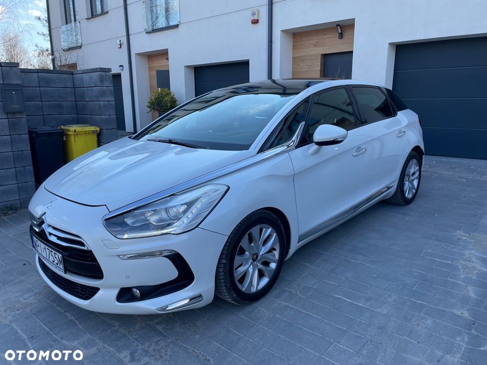 Citroën DS5 1.6 e-HDi Chic MCP - 1